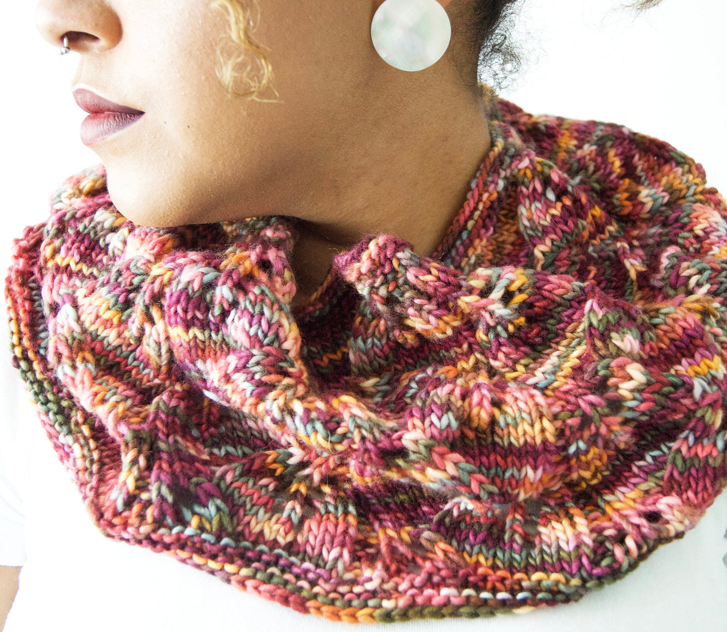 Knitting Pattern . Cowl . "Circle Of Leaves" . PDF pattern