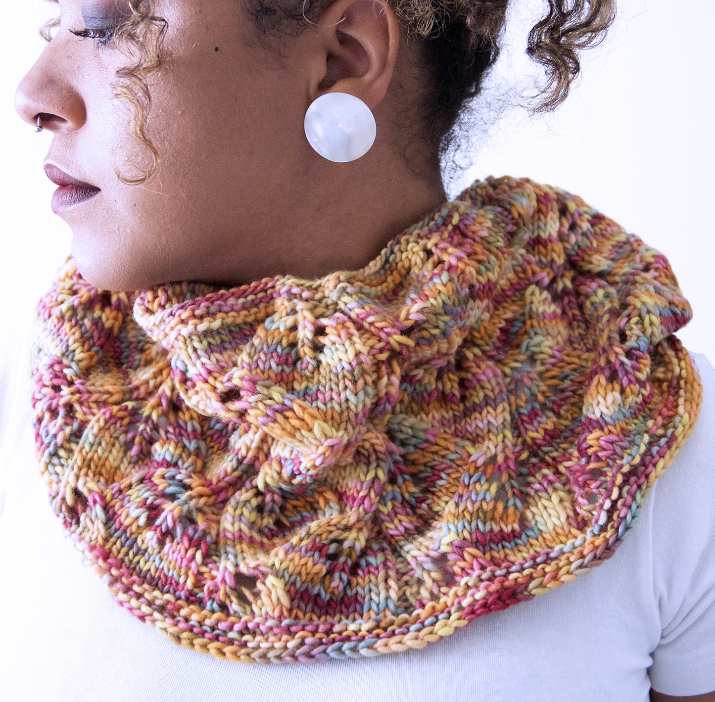 Knitting Pattern . Cowl . "Circle Of Leaves" . PDF pattern