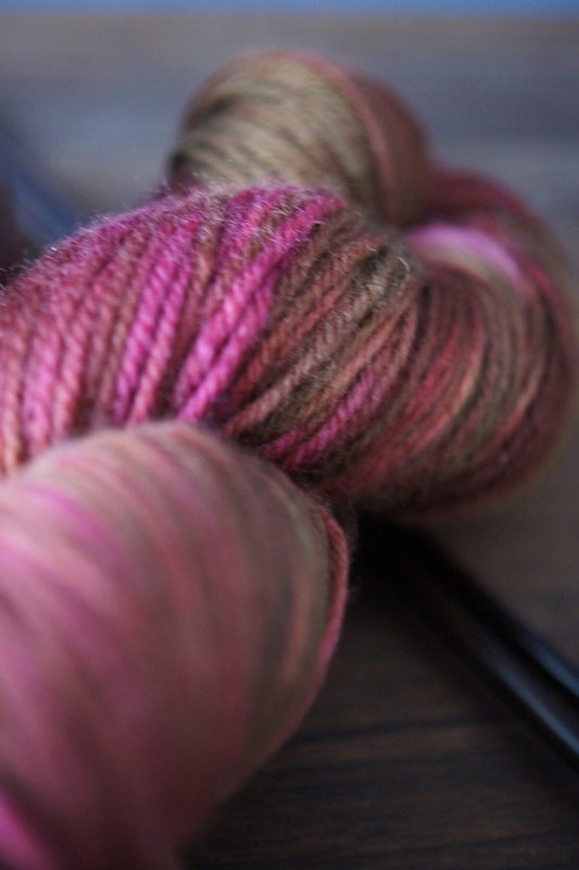 Superwash Merino Yarn . DK . Hand Dyed / 243 yards . "Wild Plum"