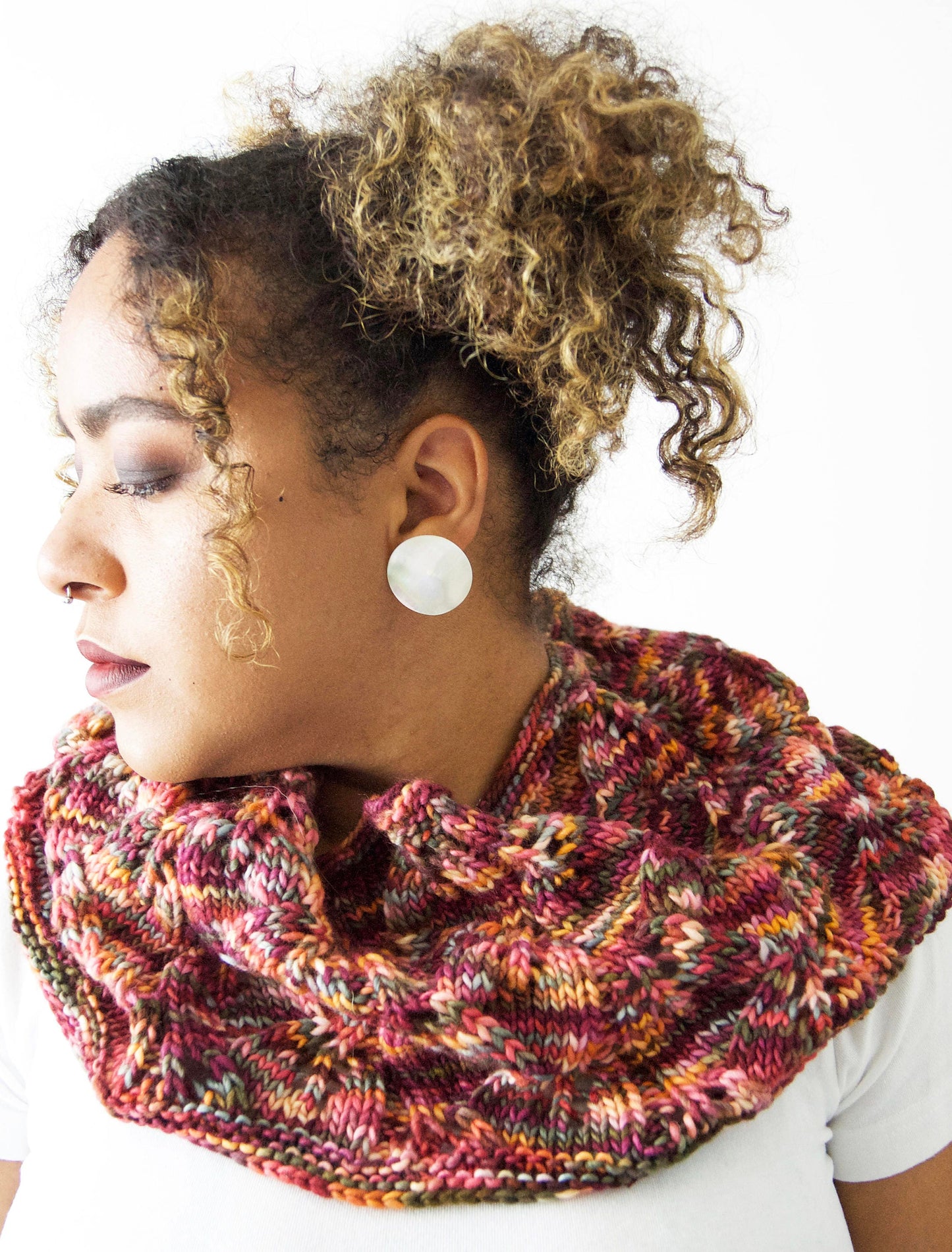 Knitting Pattern . Cowl . "Circle Of Leaves" . PDF pattern