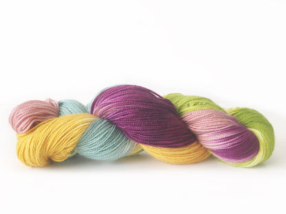 Wild Lilac Moon's Lilac Dream in color "Harlequin"