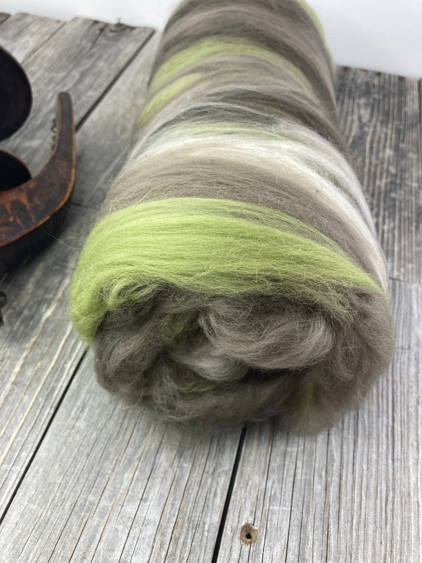 Uniquely curated art batt in color: "Woods"