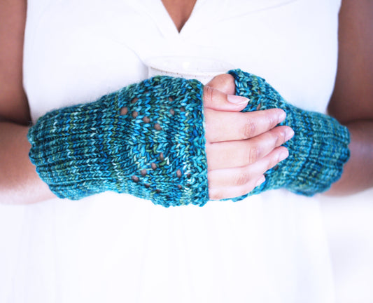 Knitting Pattern . Wrist Warmer . "Embrace Me" PDF pattern