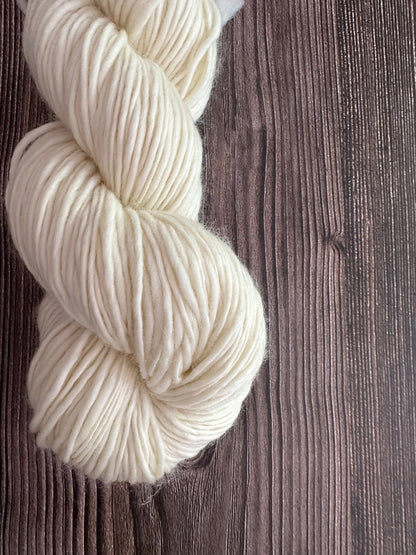 Wild Lilac Moon's Venus | undyed