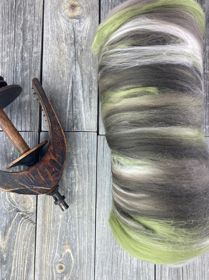 Uniquely curated art batt in color: "Woods"