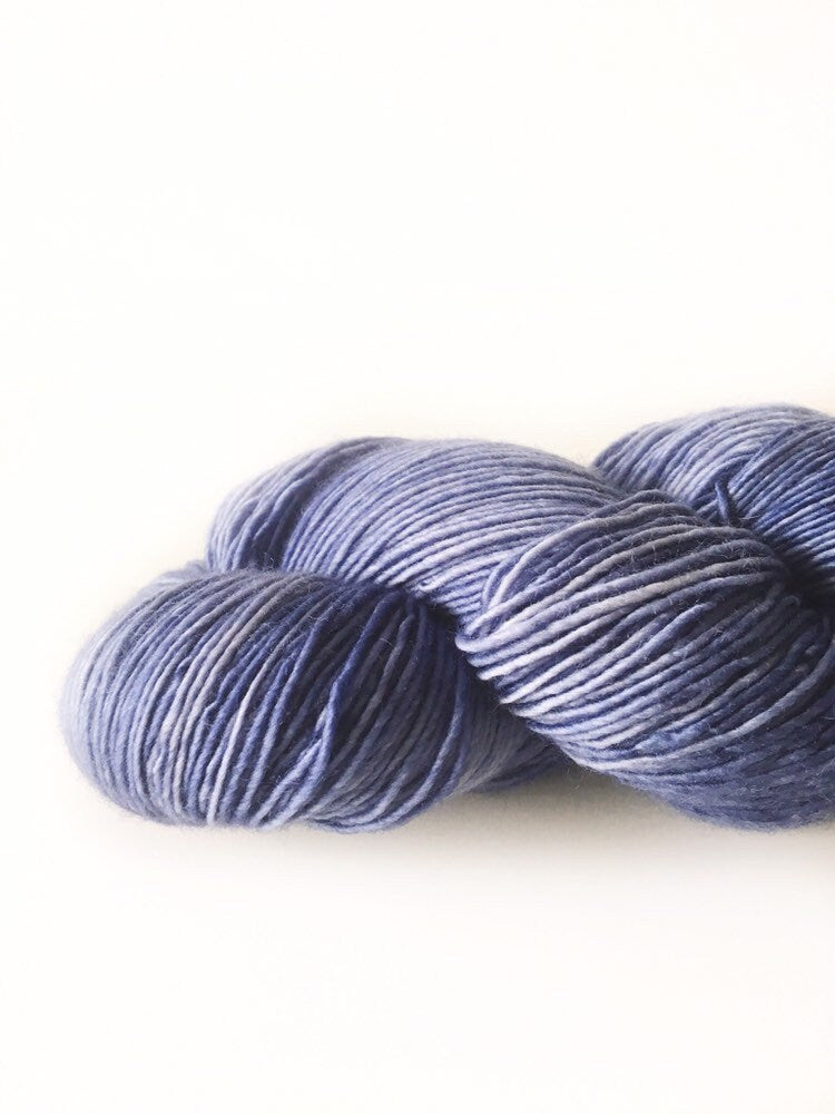 Wild Lilac Moon's Moonlight . Color "Blue Dolphin"