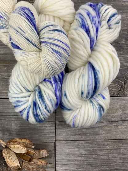 Wild Lilac Moon's Moonray SB and Moonlight in color "Blue Heron"