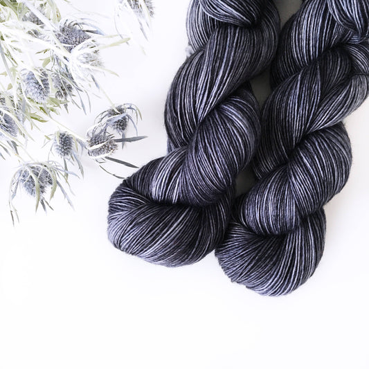 Wild Lilac Moon's Moonlight in color "Abyssinian"