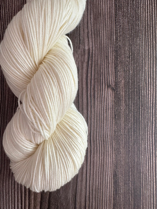 Wild Lilac Moon's Sky | undyed