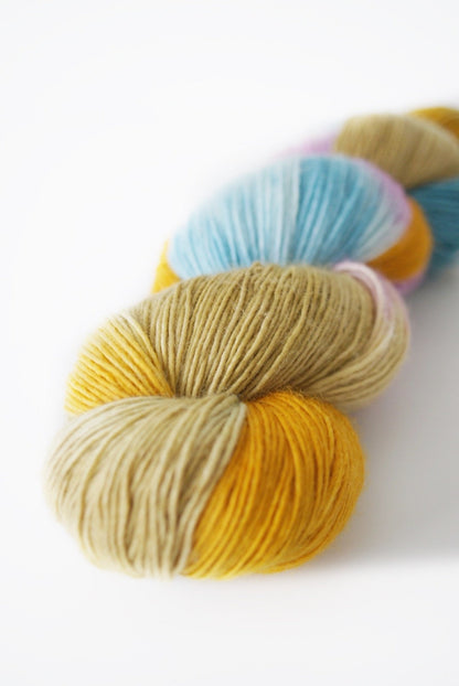 Wild Lilac Moon's Moonlight in color "Arbitrary"